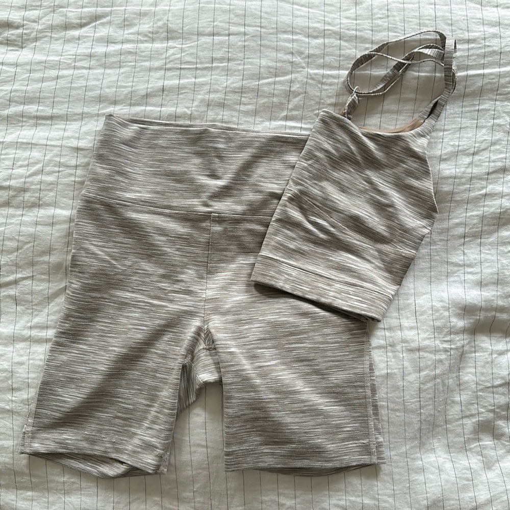 Outdoor Voices FreeForm set, size small